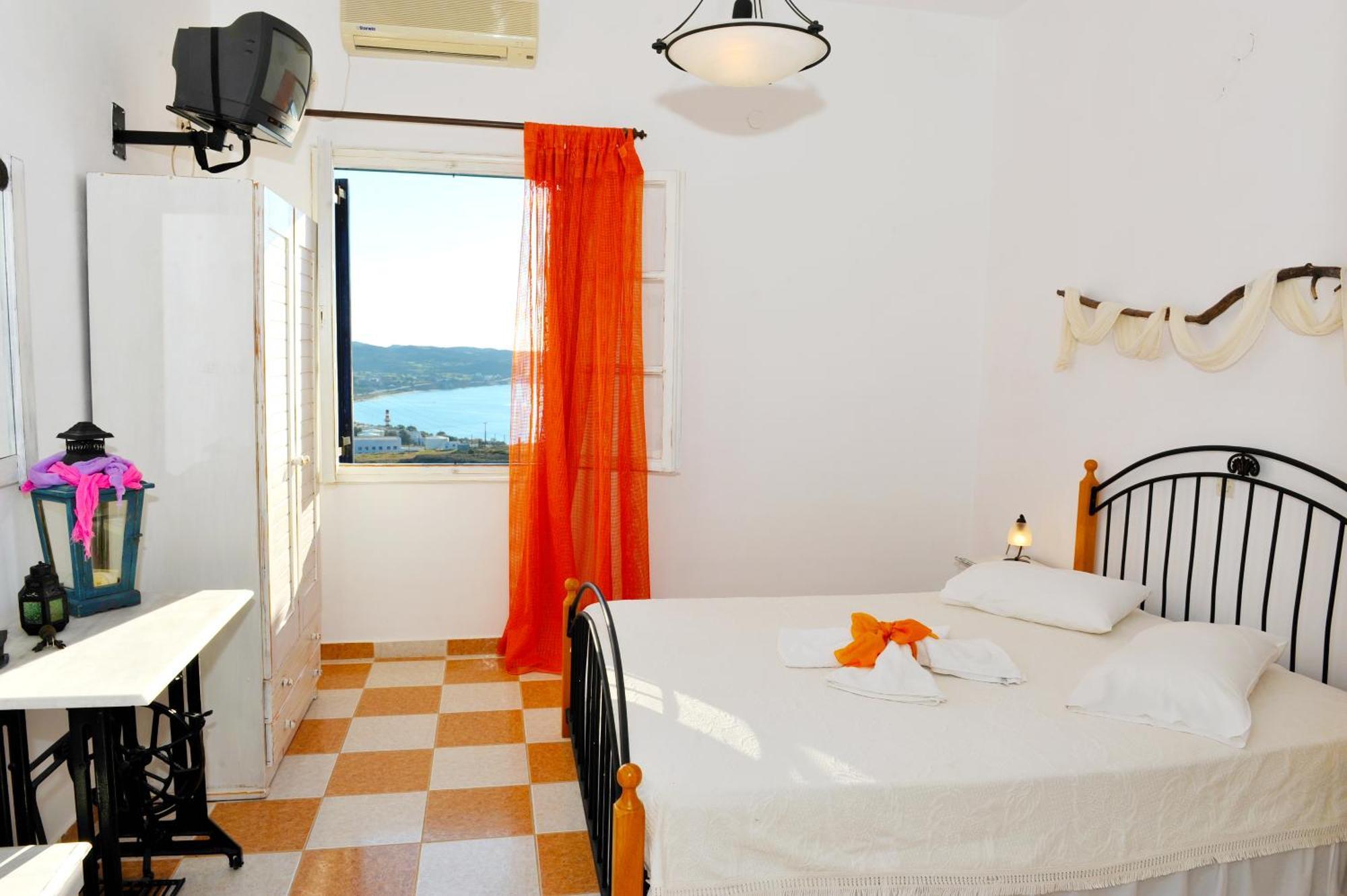 Margaritari Studios Milos Adamantas  Room photo